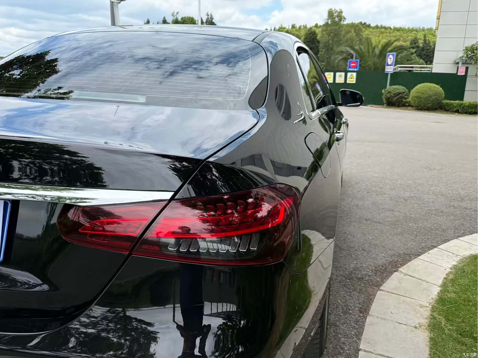 Mercedes-Benz E-Class, 2021 18