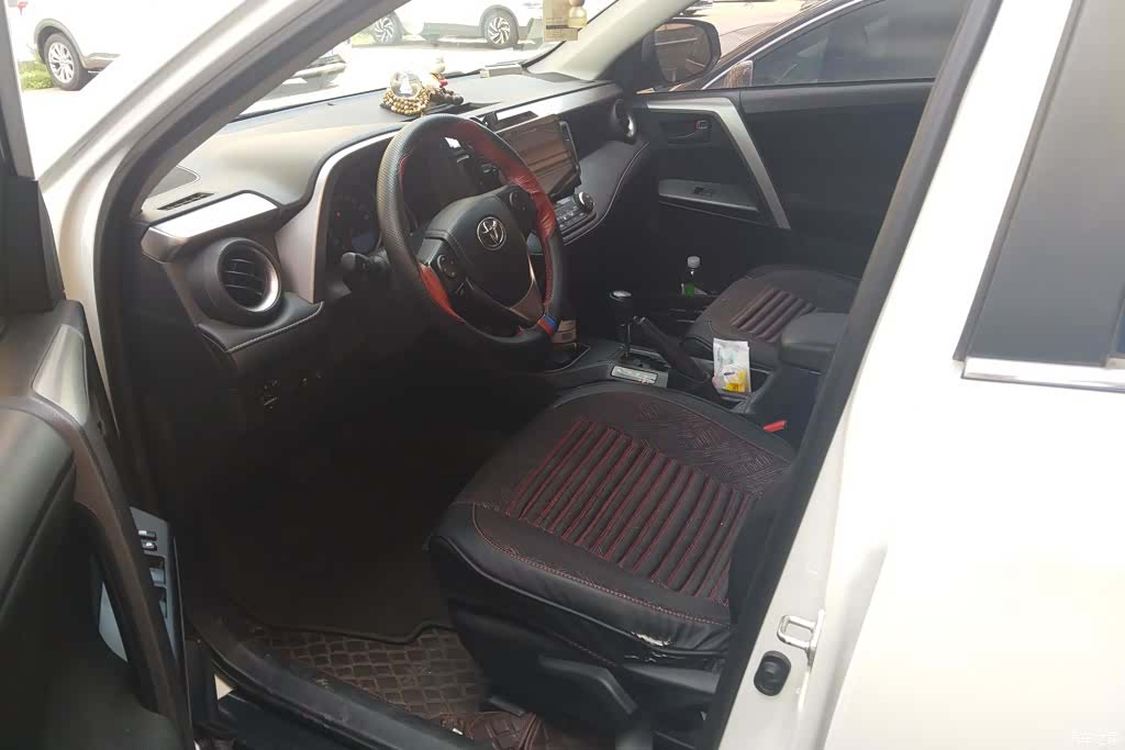Toyota RAV4, 2018 9