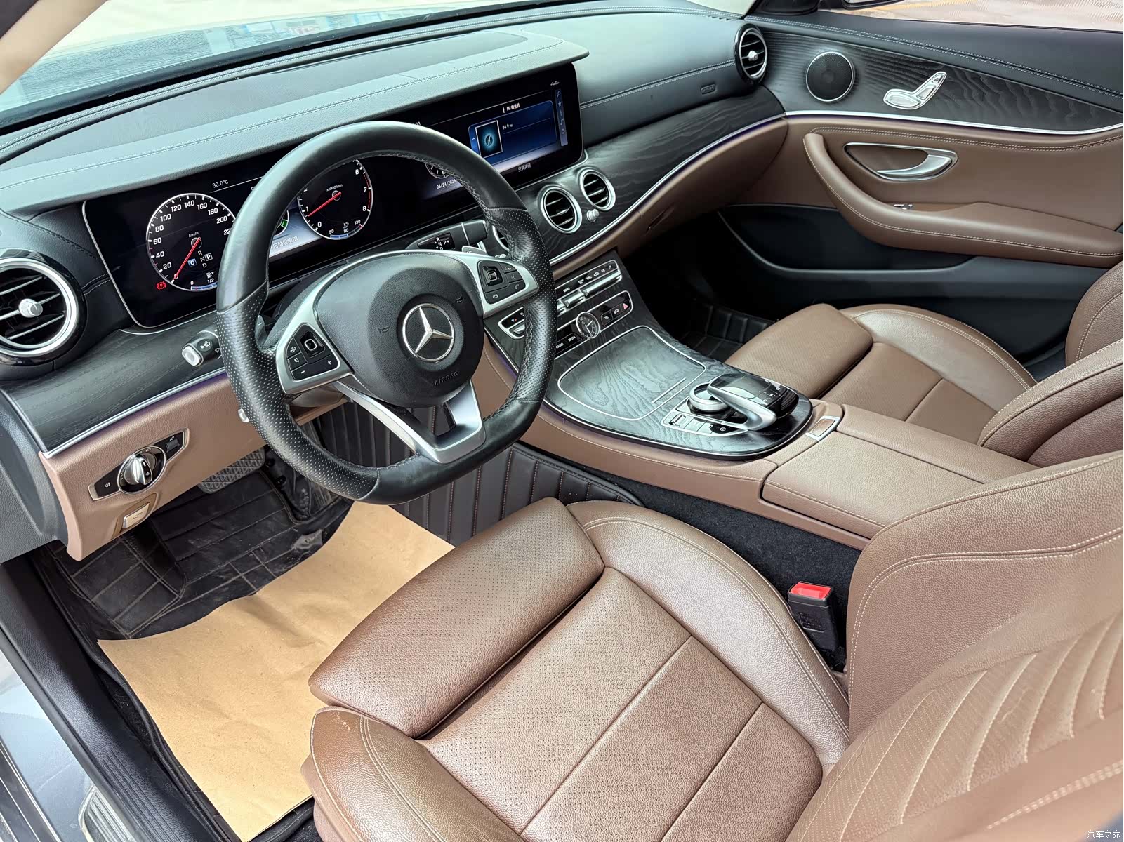 Mercedes-Benz E-Class, 2018 7
