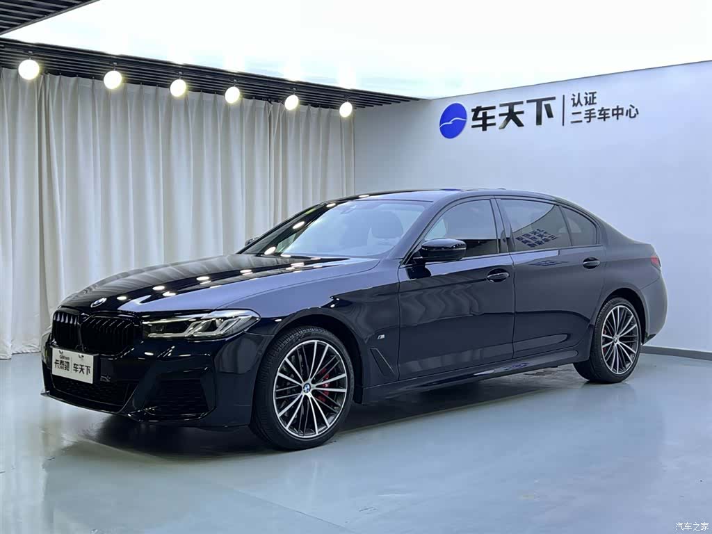 BMW 5 Series, 2022 1