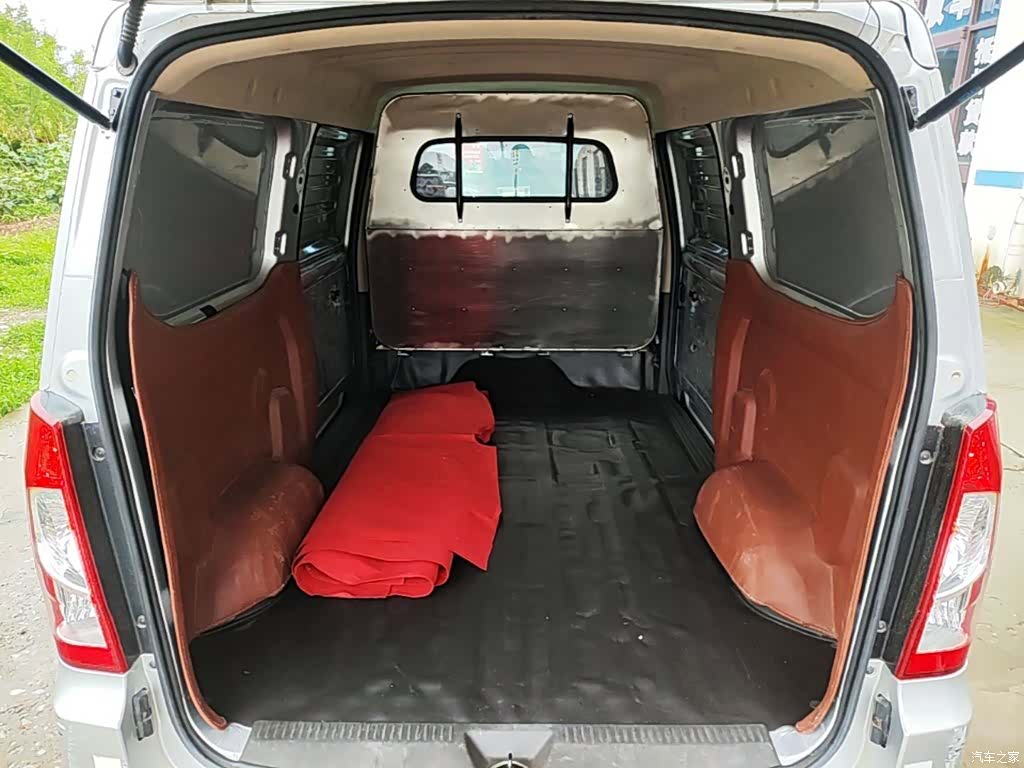 Wuling S, 2020 19