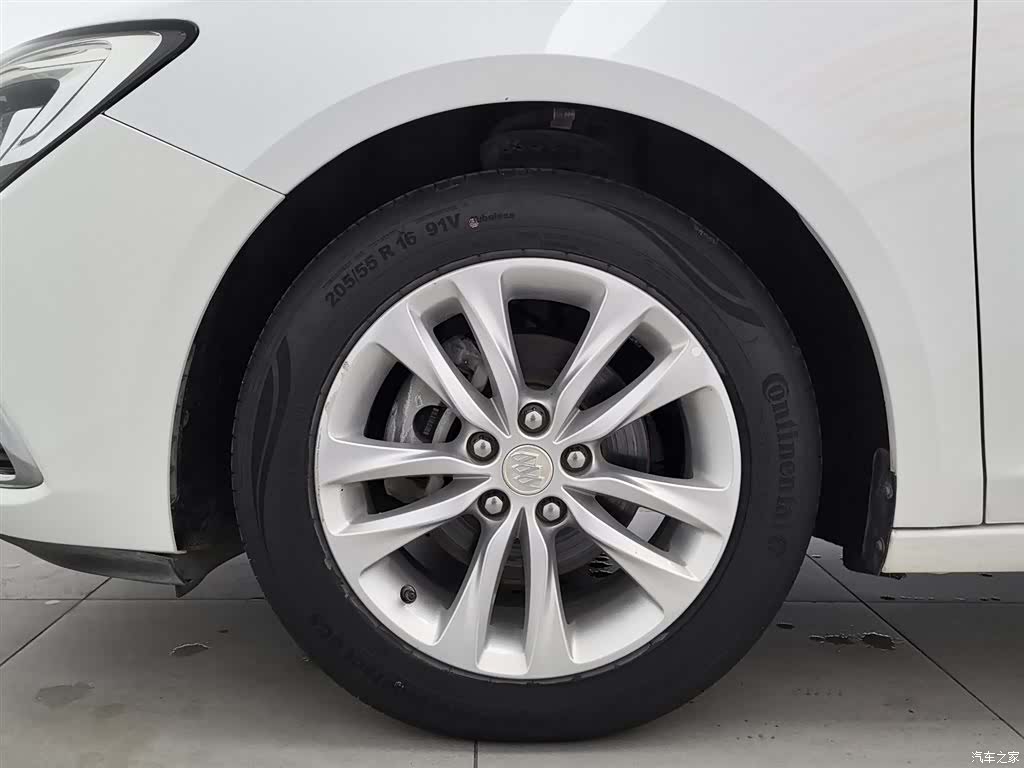 Buick Verano, 2018 17