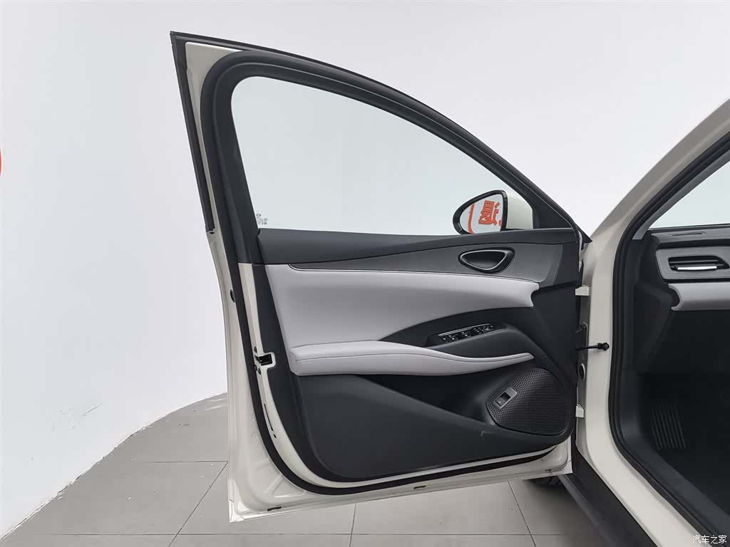 BYD Seal, 2025 8