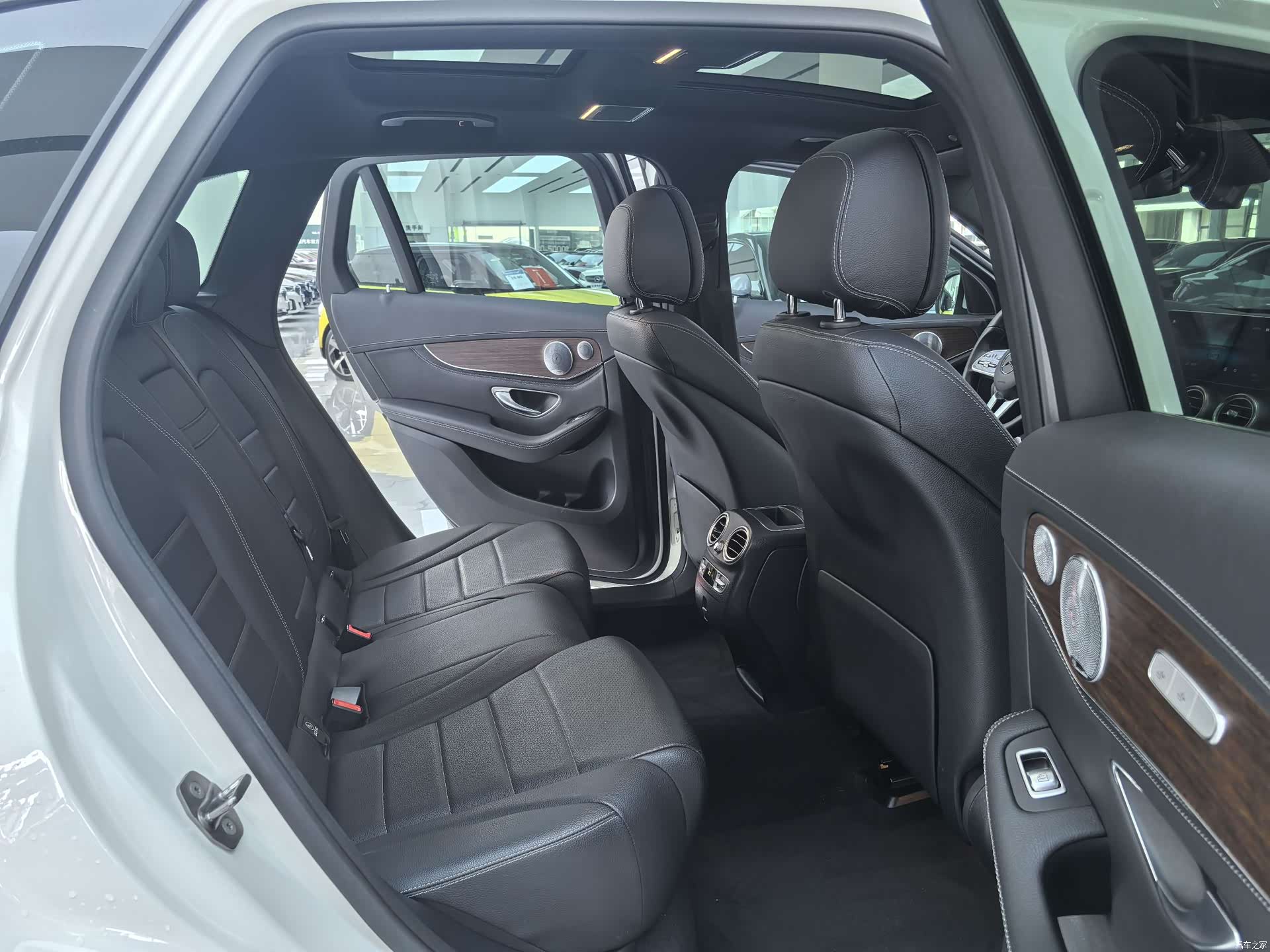 Mercedes-Benz GLC, 2020 10