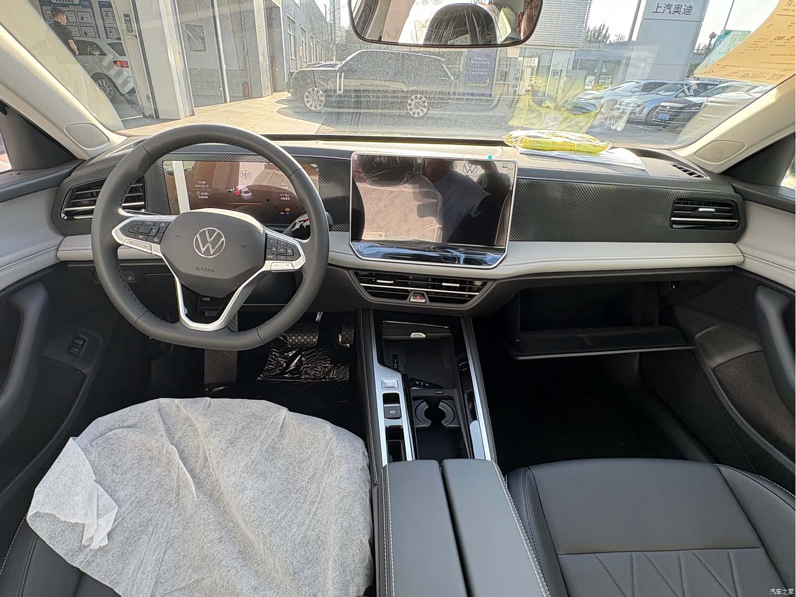 Volkswagen Magotan, 2026 все фото