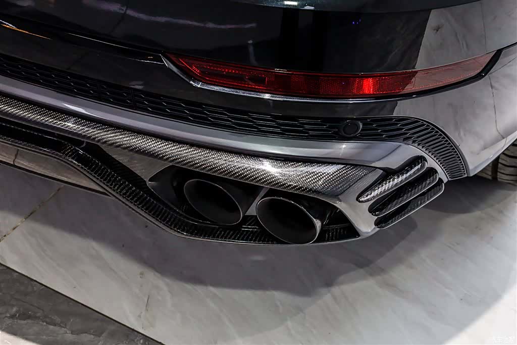 Audi Q8, 2023 33