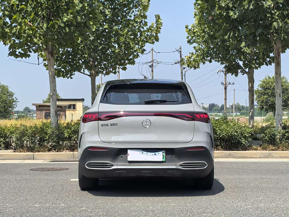 Mercedes-Benz EQE SUV Mercedes-Benz EQE SUV