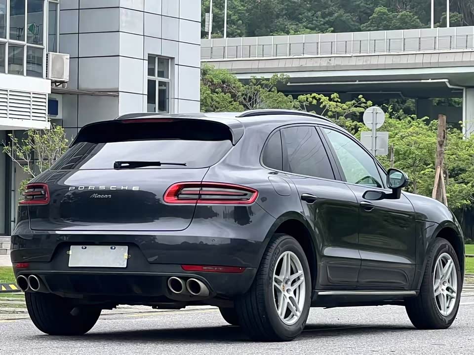 Porsche Macan Porsche Macan