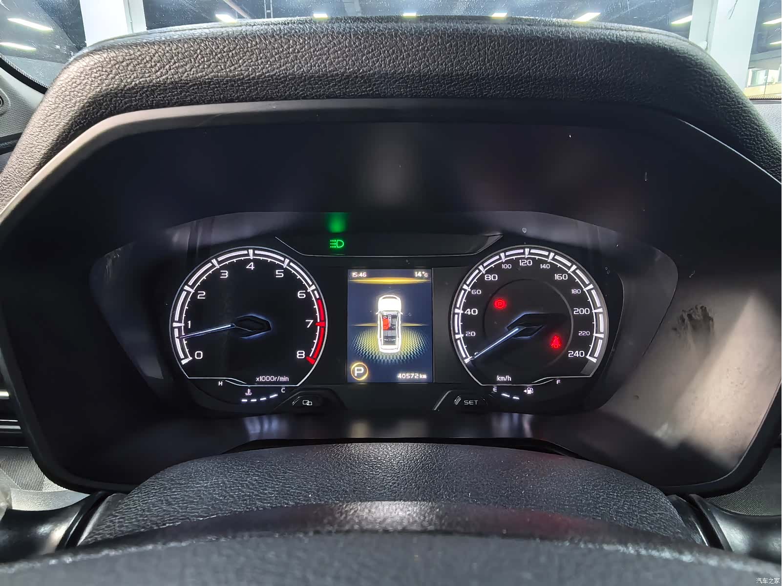 Geely X6, 2022 12