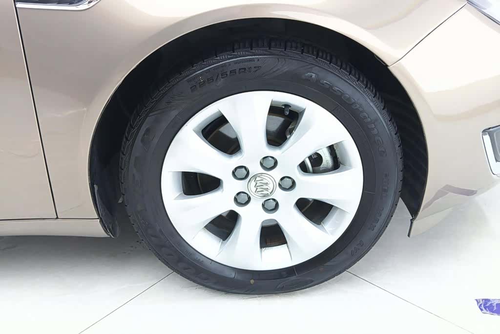 Buick Regal, 2015 6