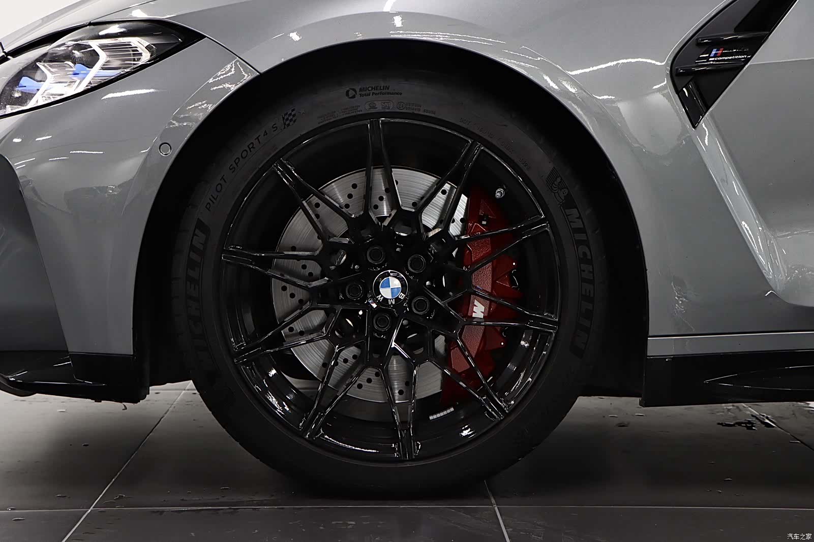 BMW M4, 2024 8