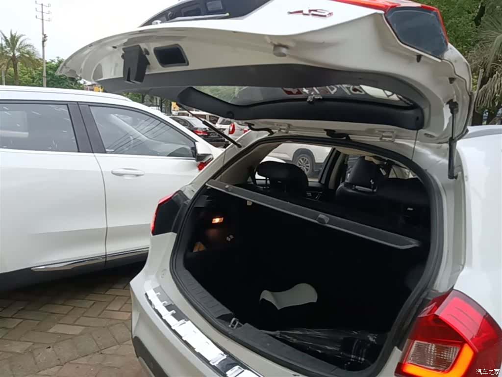 Geely X3, 2017 19