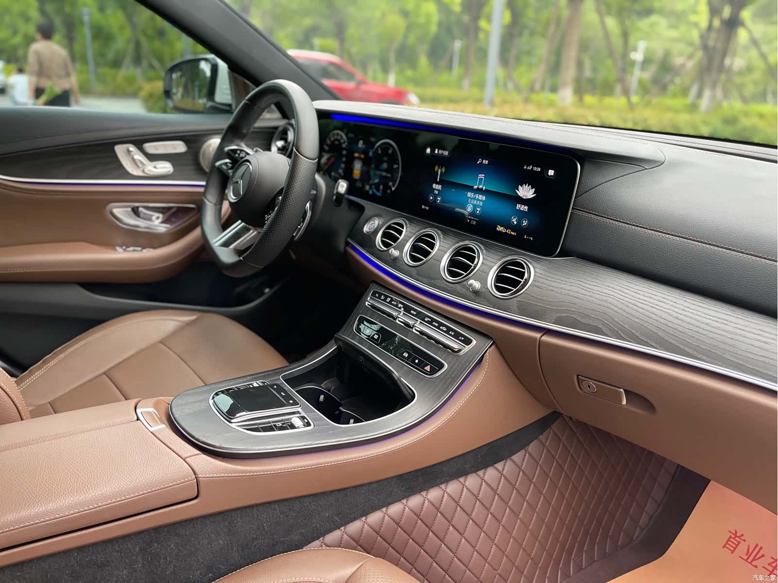 Mercedes-Benz E-Class, 2021 12