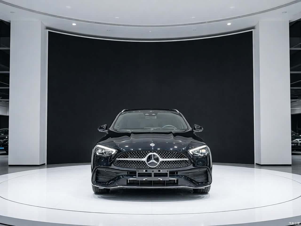Mercedes-Benz C-Class, 2024 2