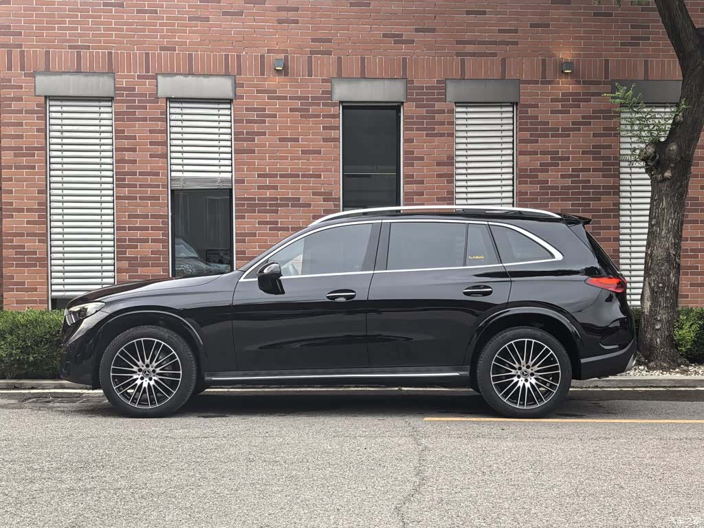 Mercedes-Benz GLC, 2025 8