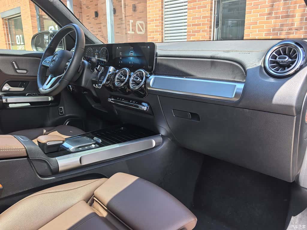Mercedes-Benz GLB, 2020 18