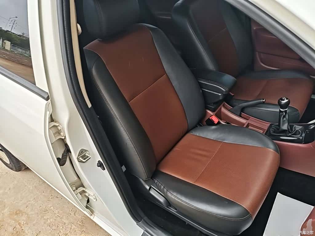 BYD F3, 2017 25