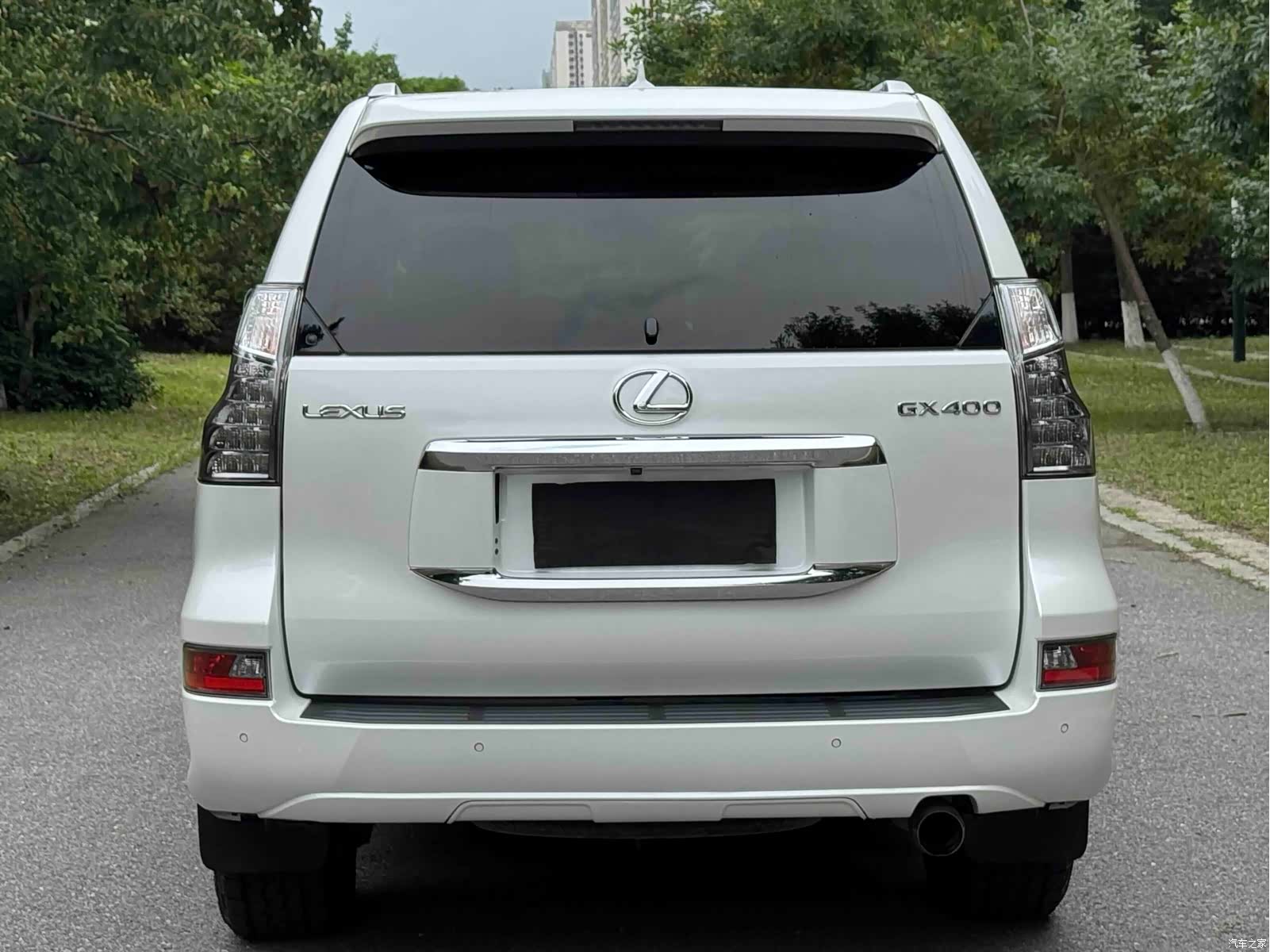 Lexus GX, 2013 4
