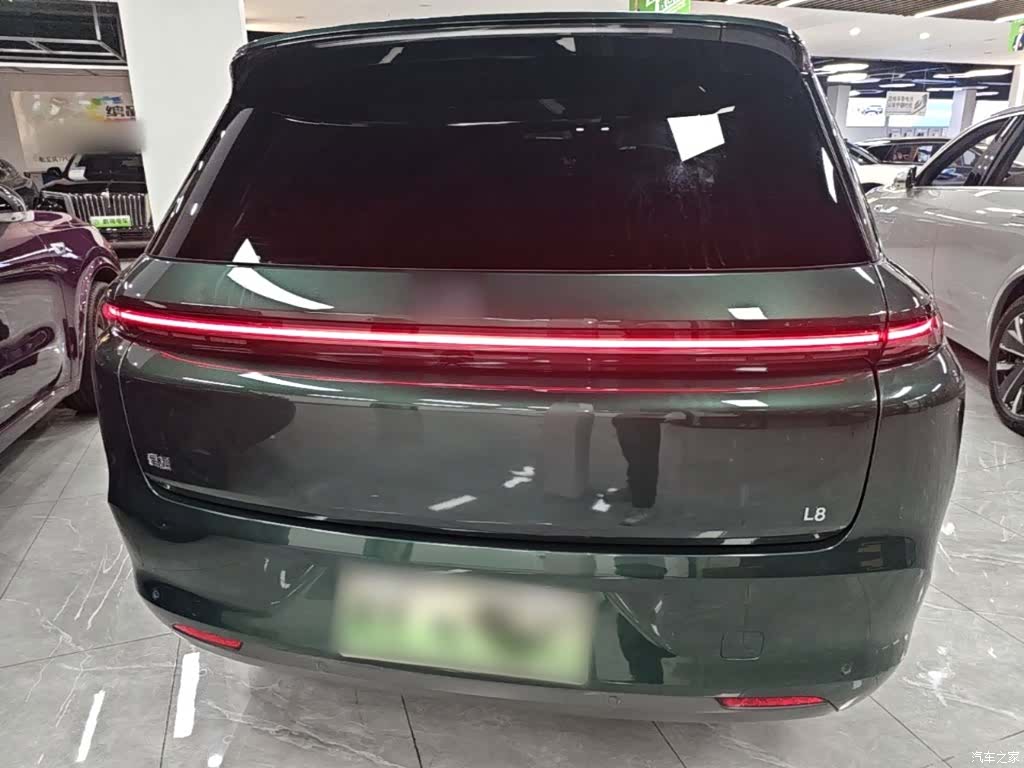 Li Auto L8, 2023 6