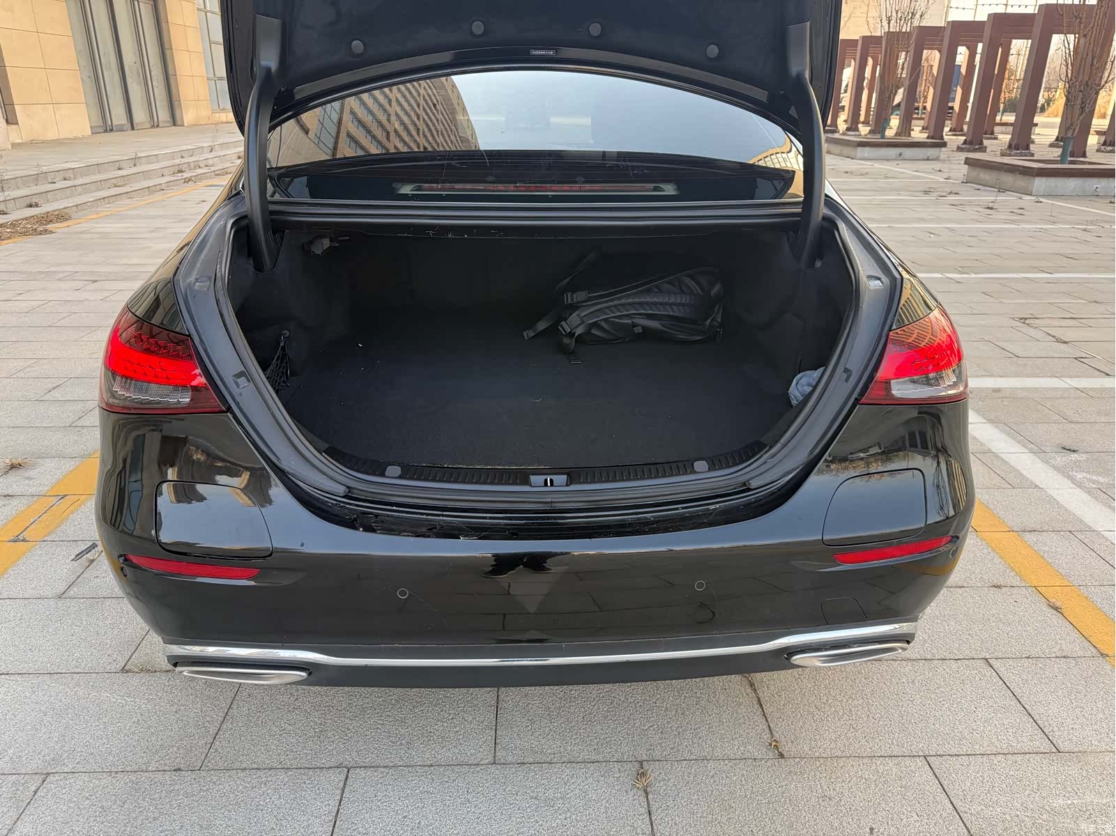 Mercedes-Benz E-Class, 2023 17