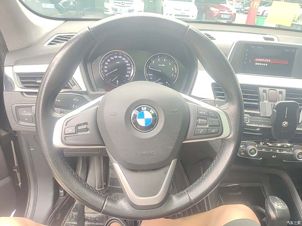 BMW X1, 2019 11