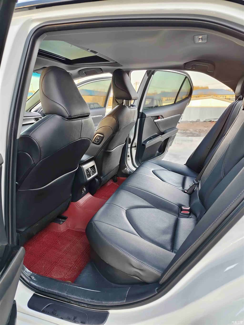 Toyota Camry, 2024 6