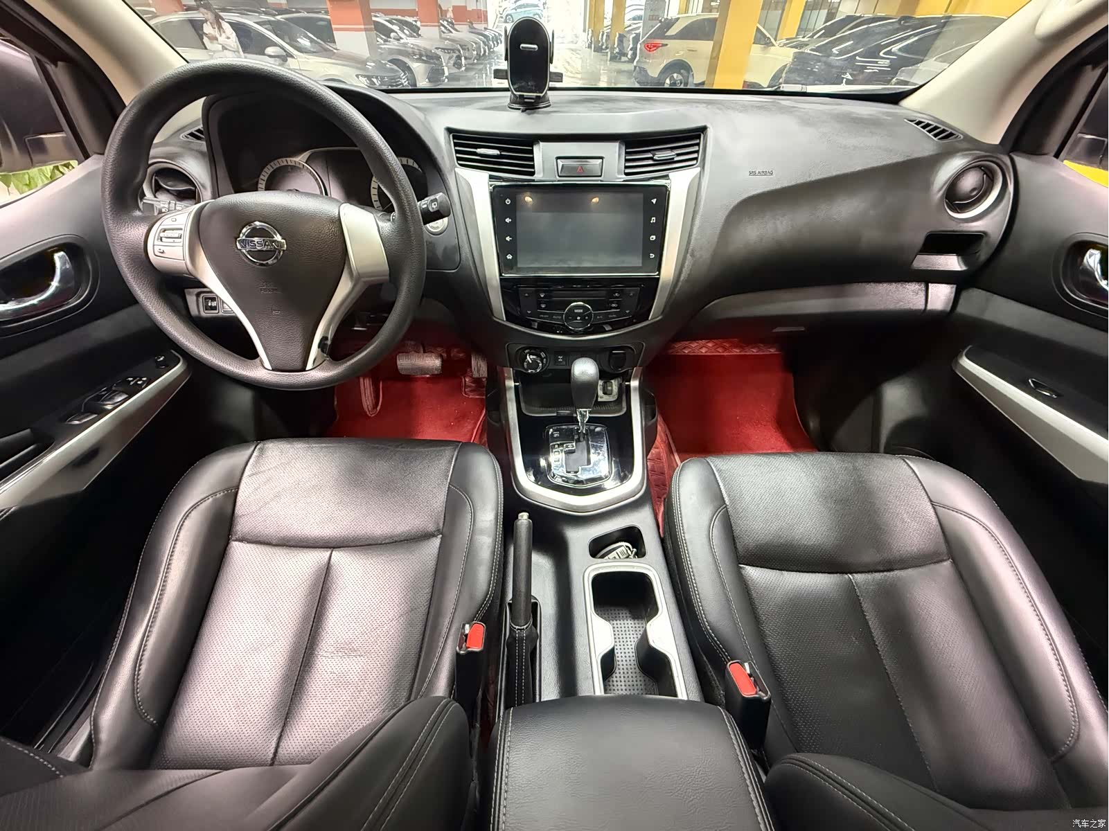 Nissan Terra, 2022 11