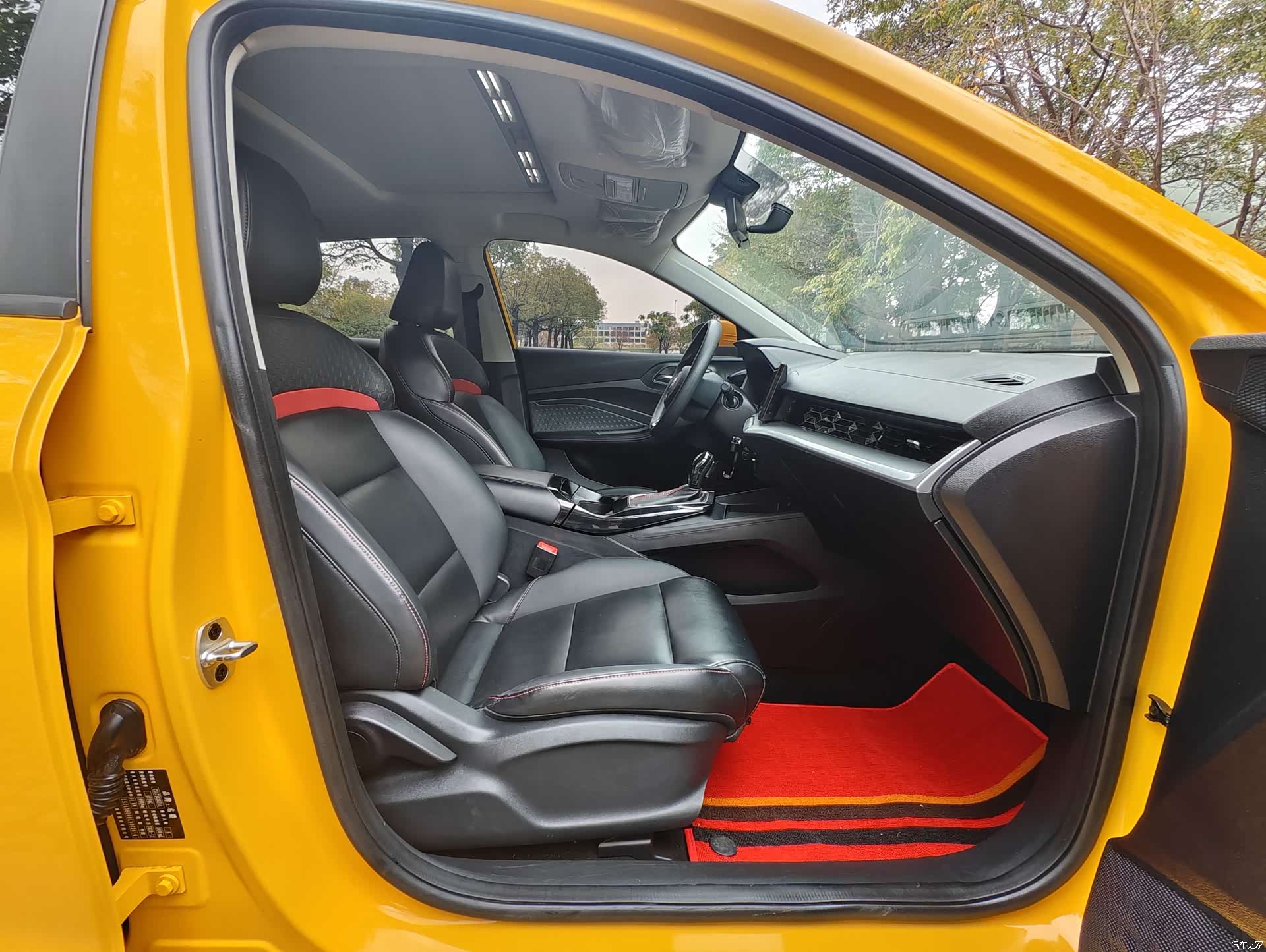 MG MG5, 2021 9