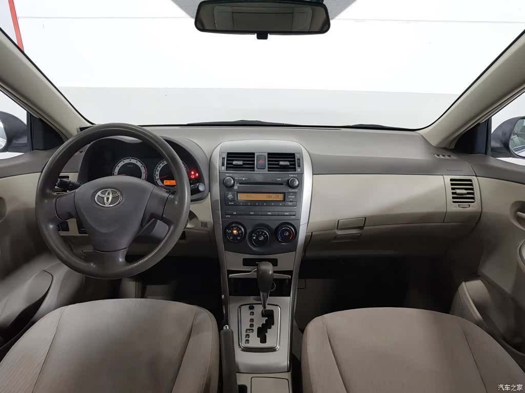 Toyota Corolla, 2010 все фото