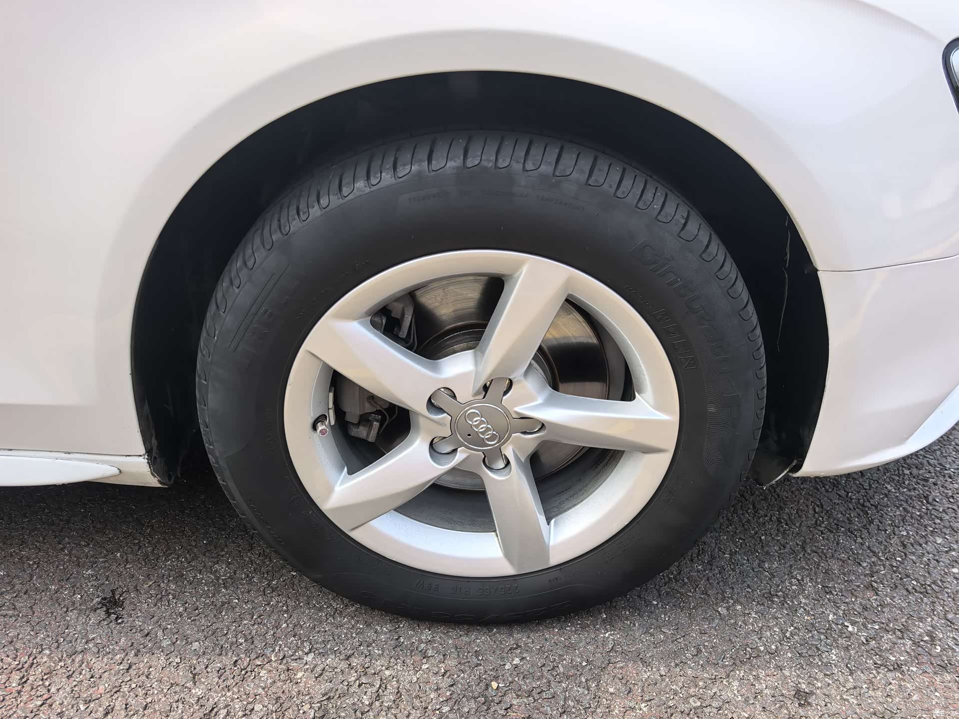 Audi A4L, 2015 15