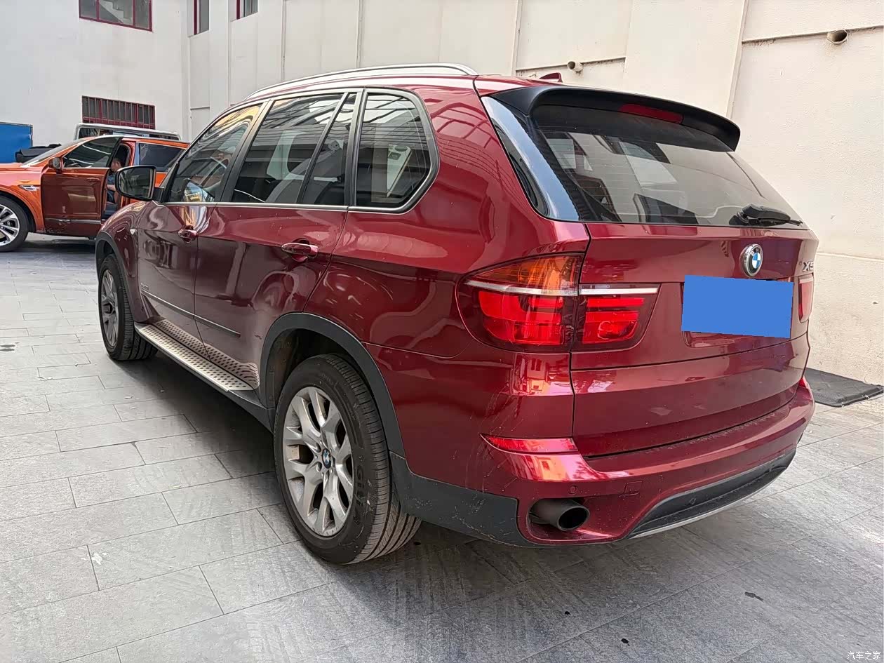 BMW X5, 2011 7