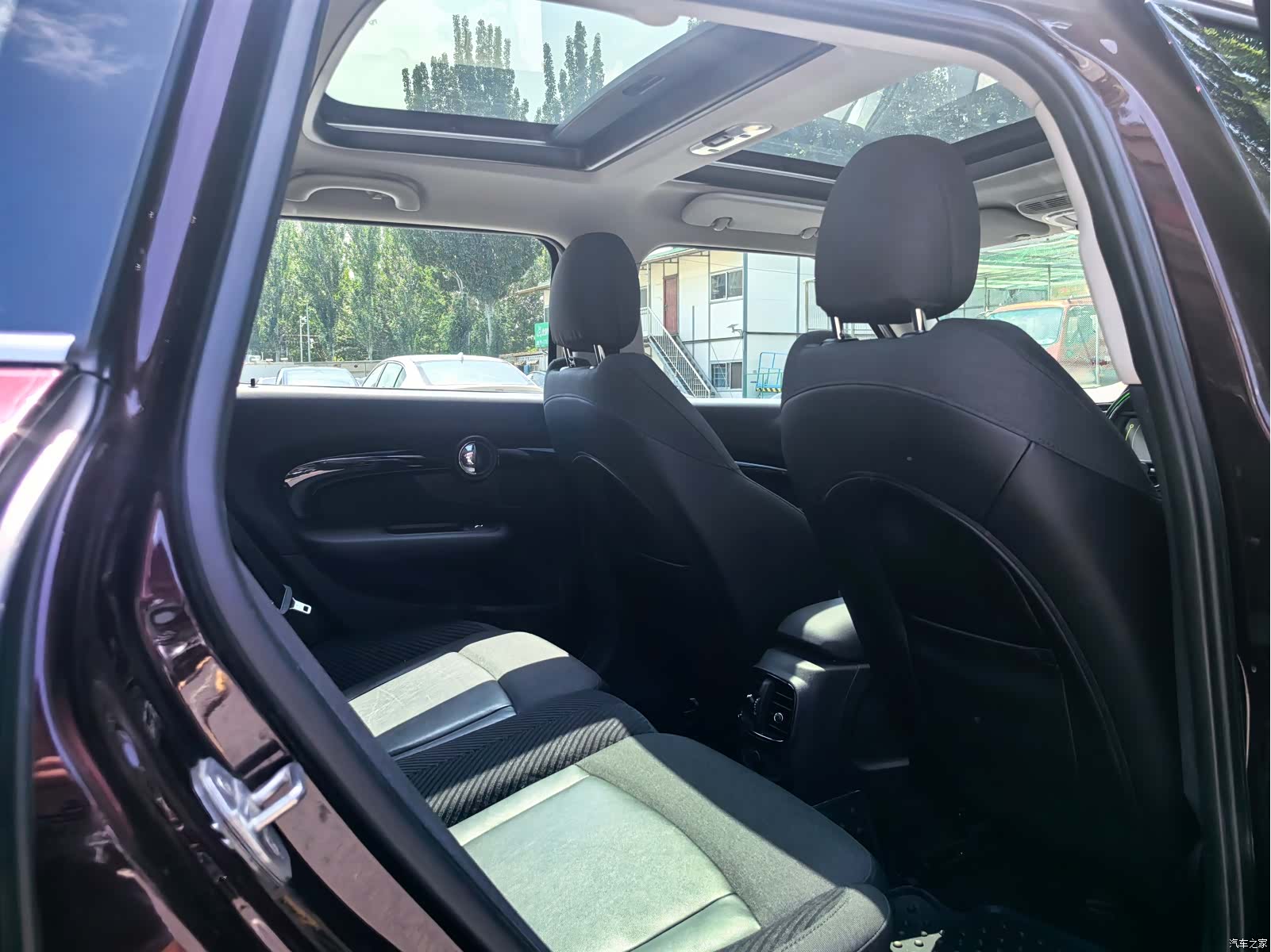 Mini Clubman, 2016 12