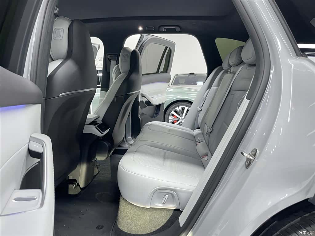 NIO ES6, 2023 9