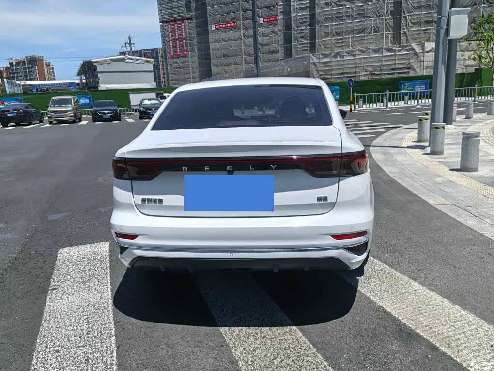 Geely Emgrand, 2024 14