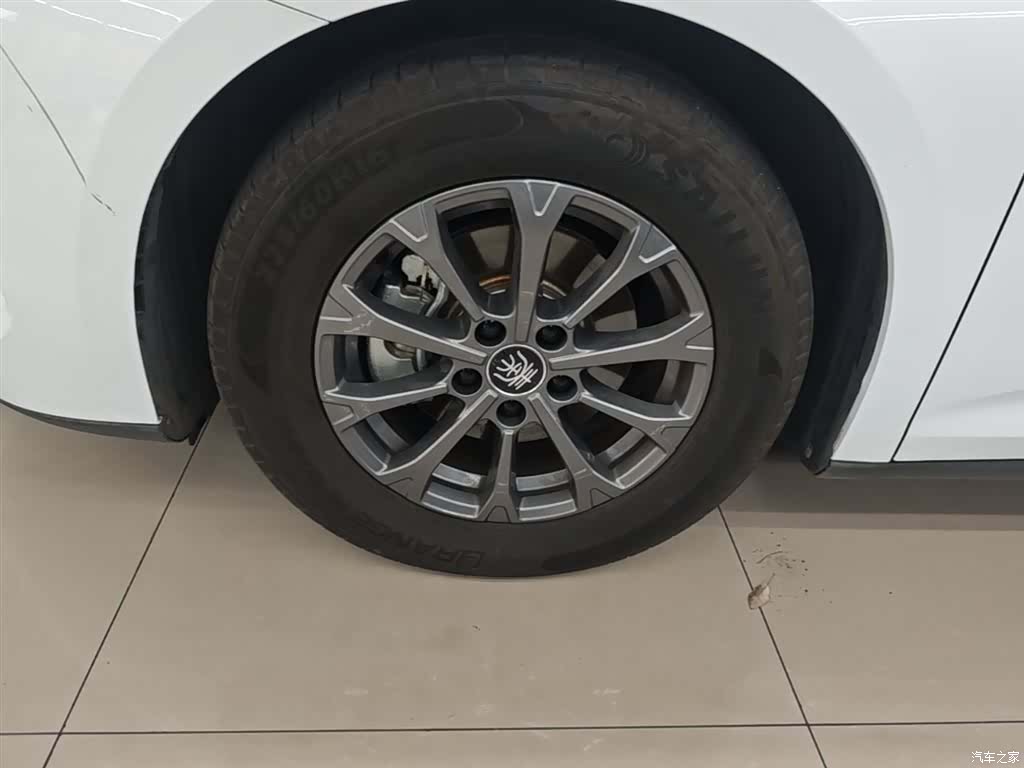 BYD Qin, 2025 23