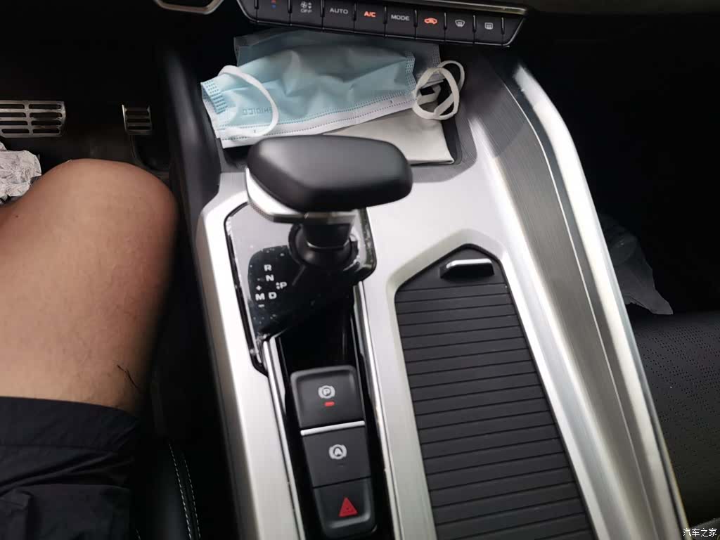 Geely Preface, 2022 10