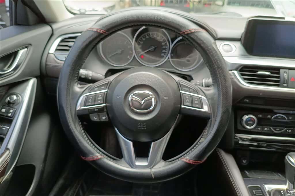 Mazda Atenza, 2017 15