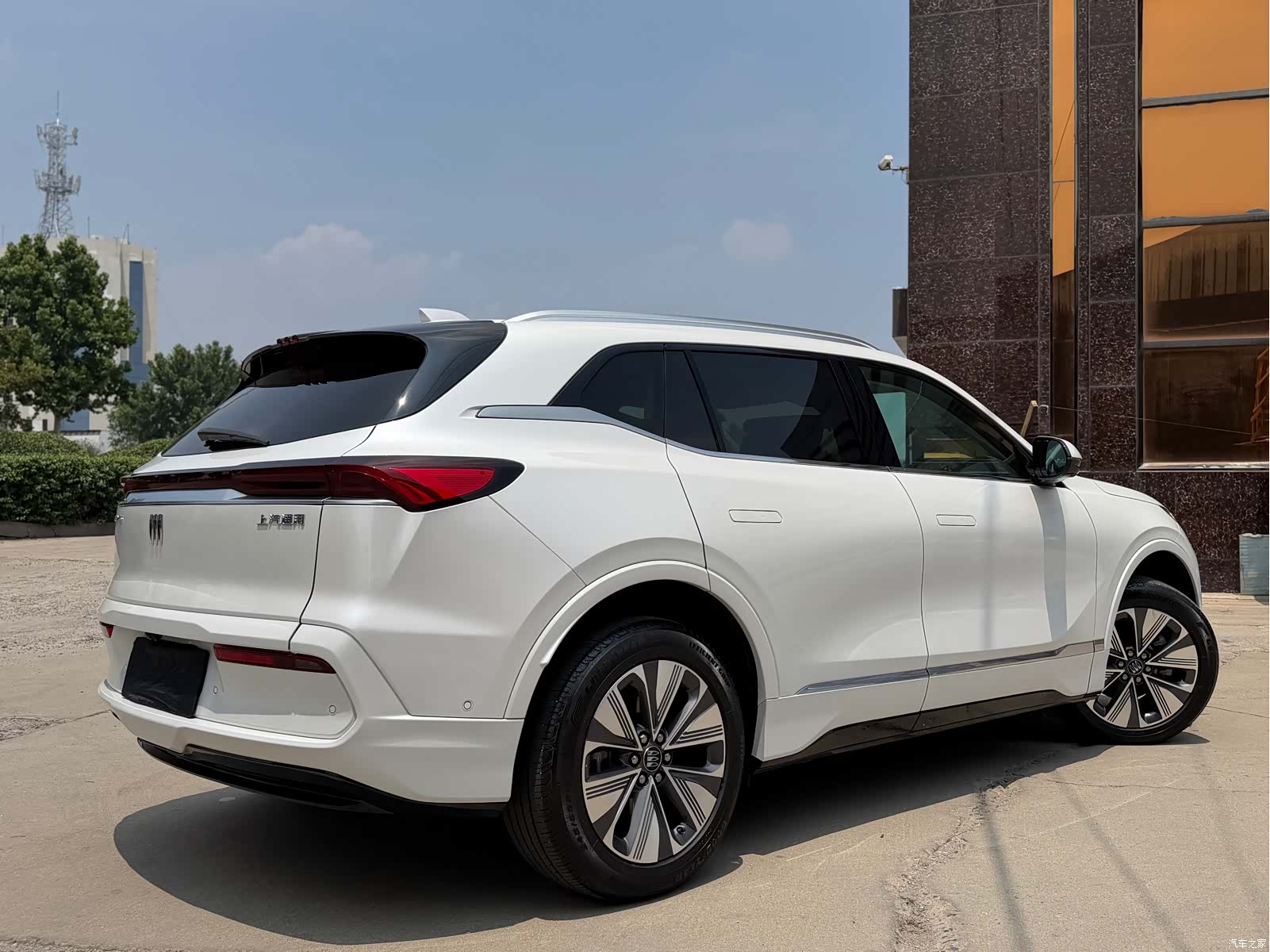 Buick E5, 2025 7