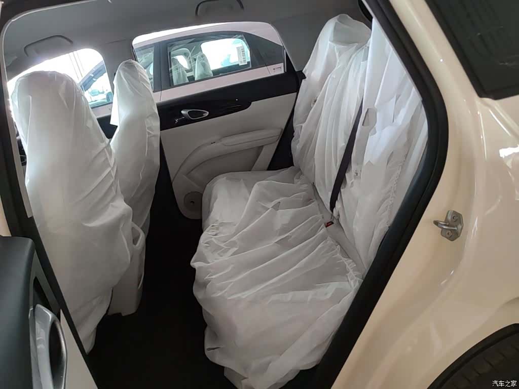 Geely Xingyuan, 2026 17