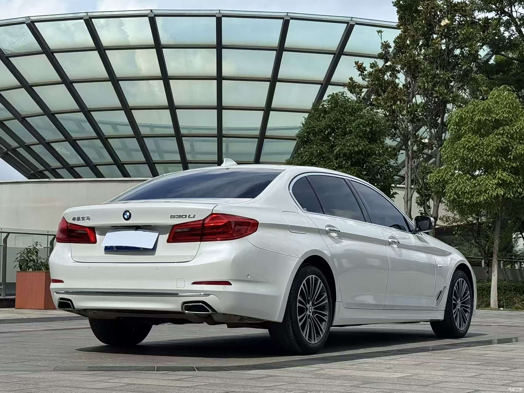 BMW 5 Series, 2018 7