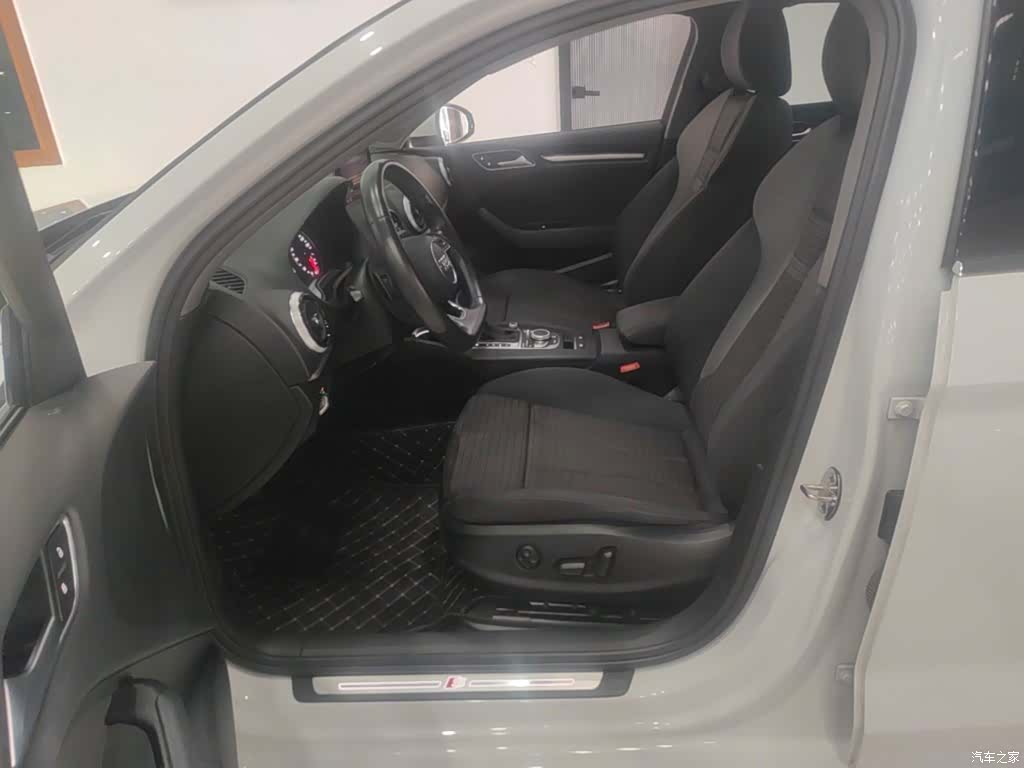 Audi A3, 2019 15
