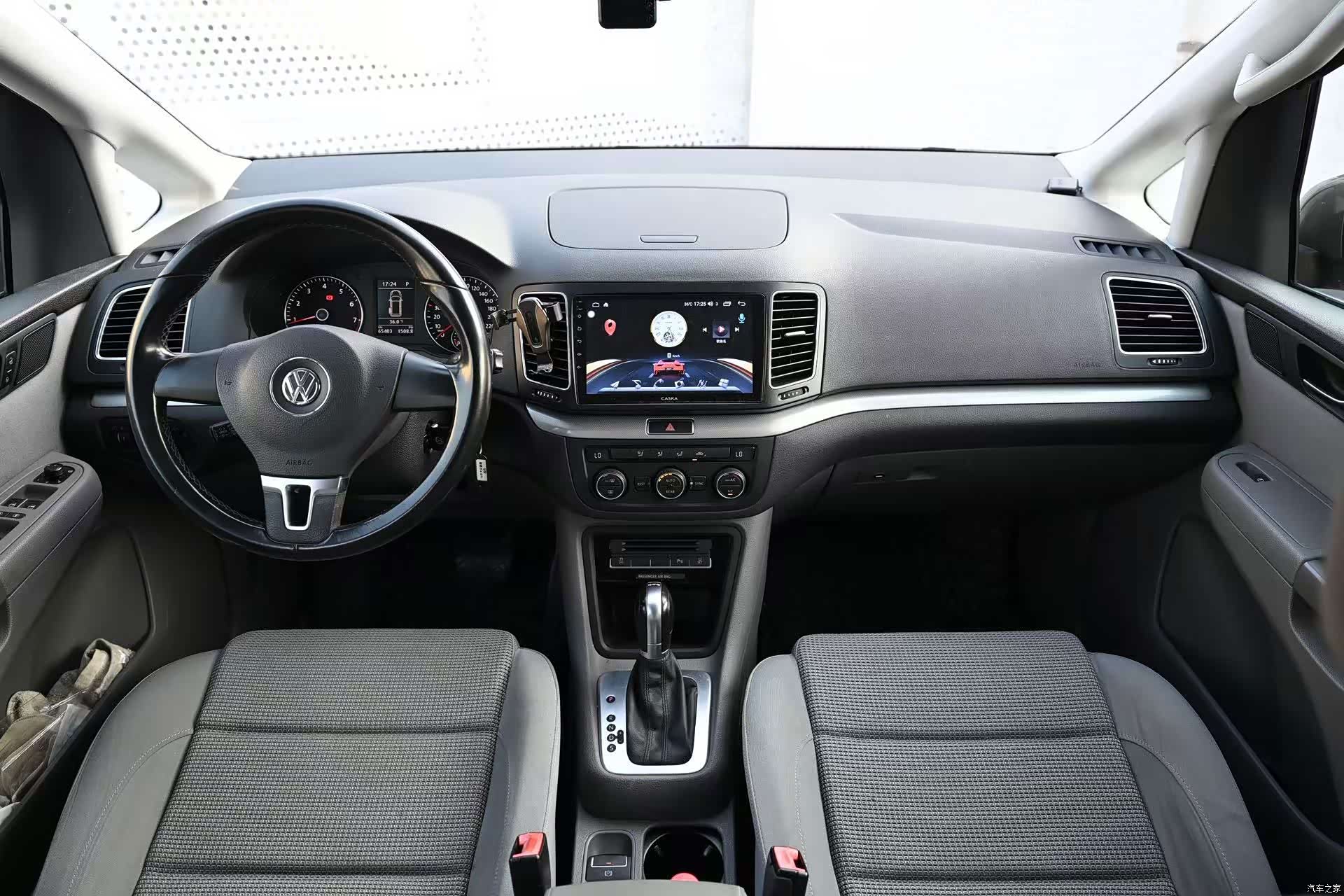 Volkswagen Xia, 2016 3