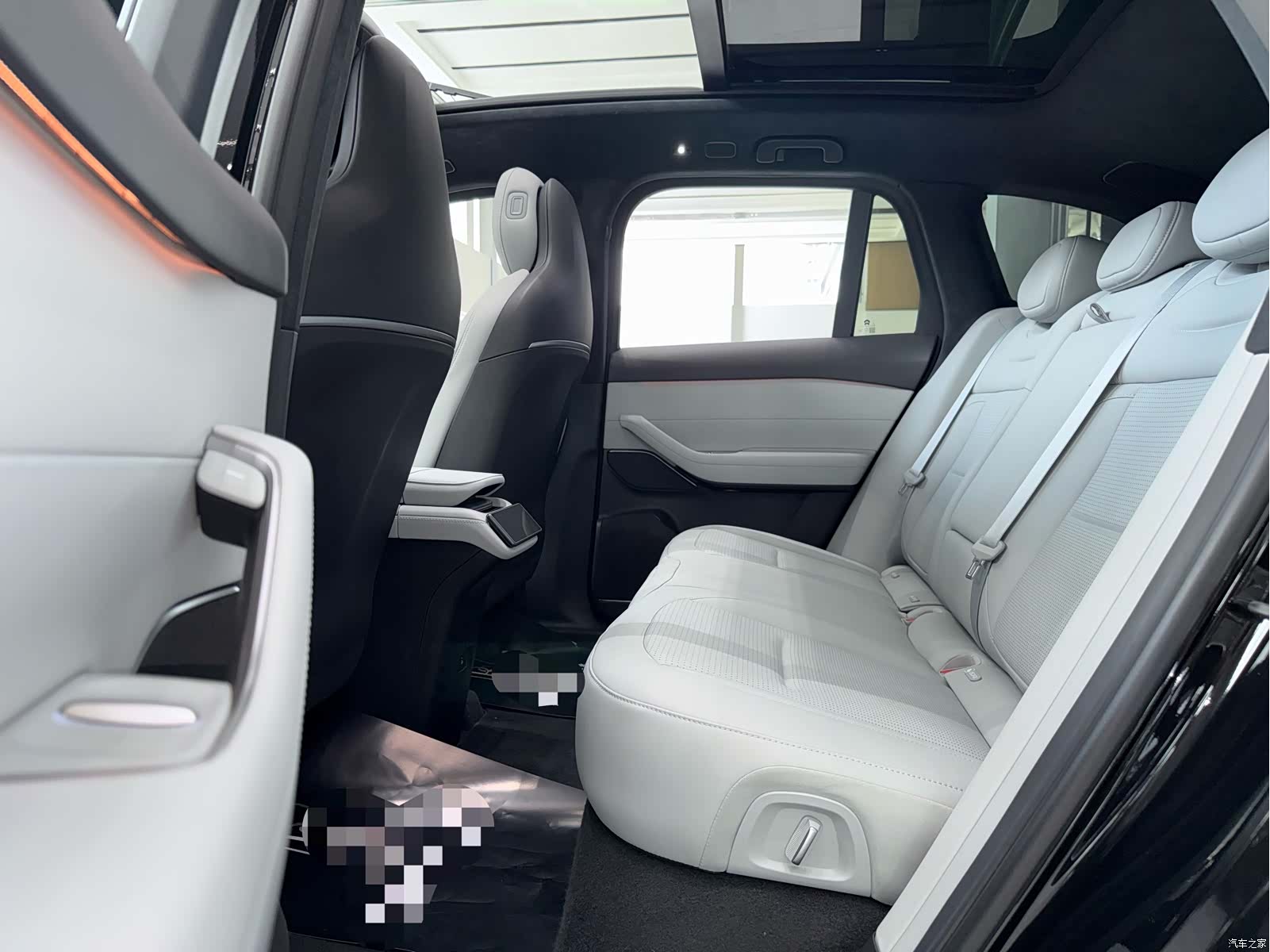 NIO ES6, 2024 7