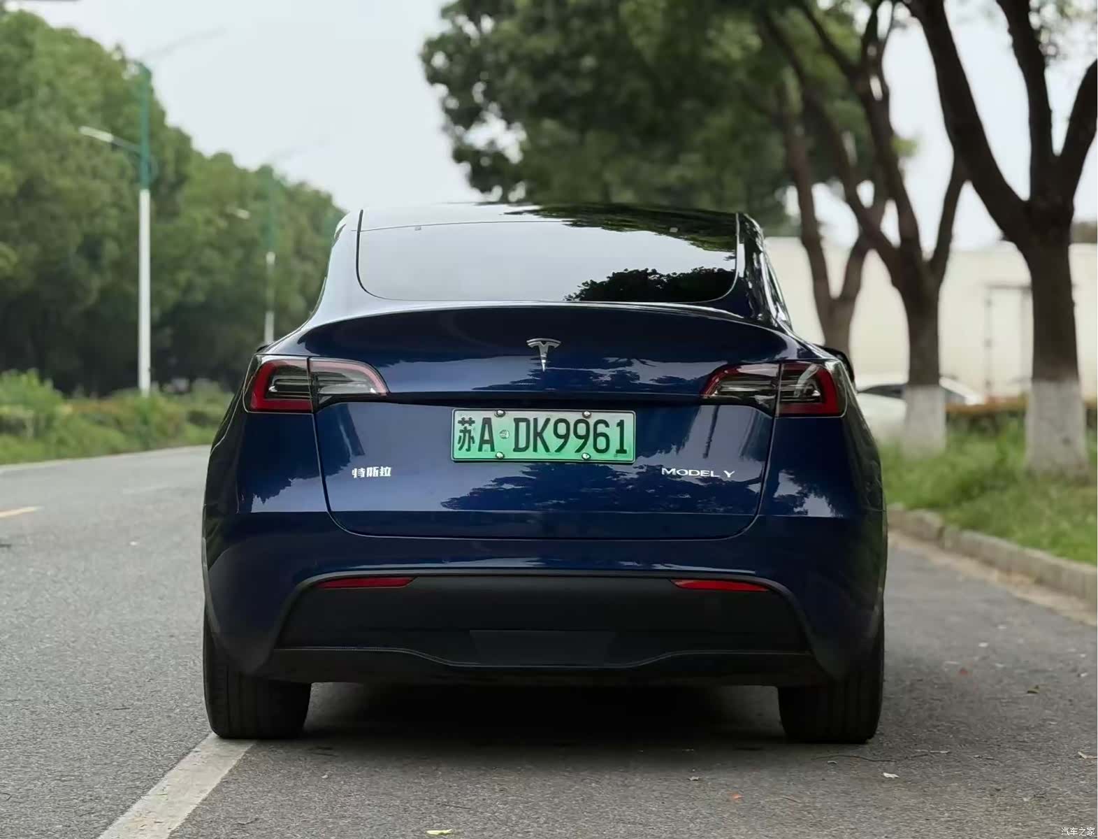Tesla Model Y, 2022 7