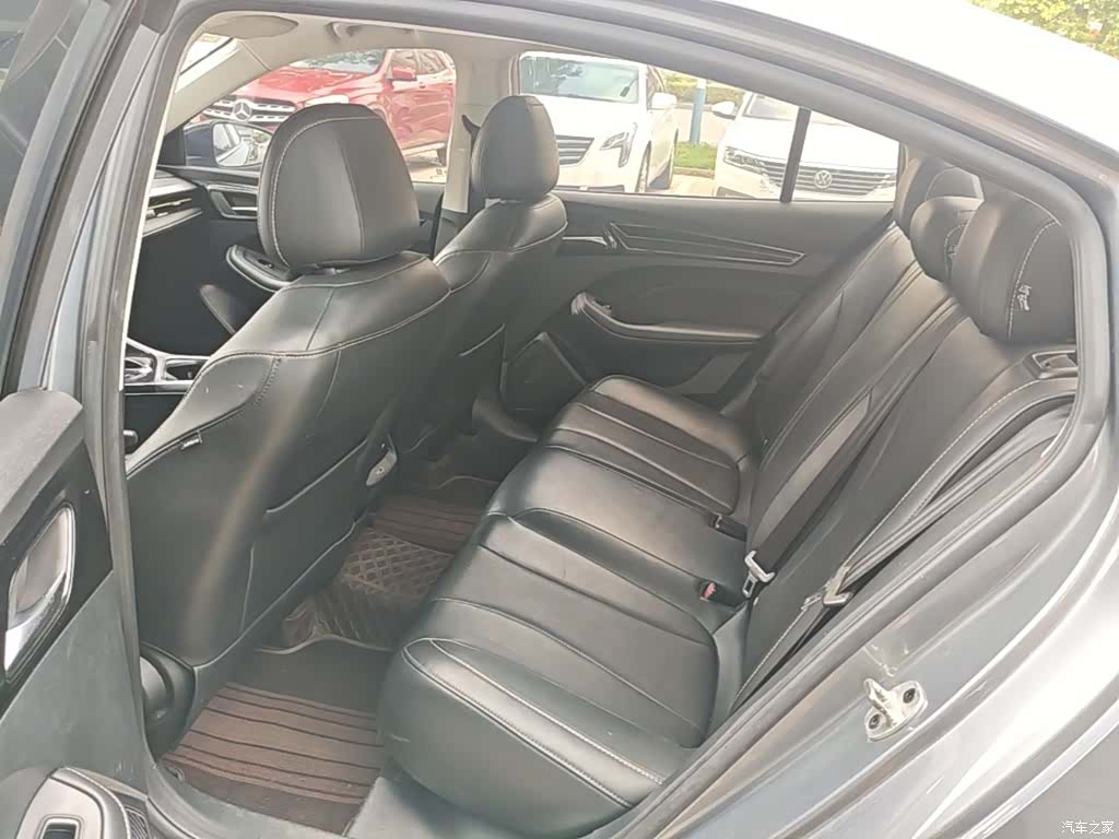 Roewe i5, 2023 17