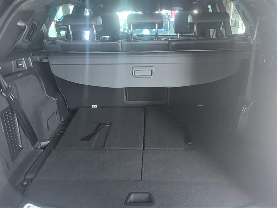 Land Rover Discover sports