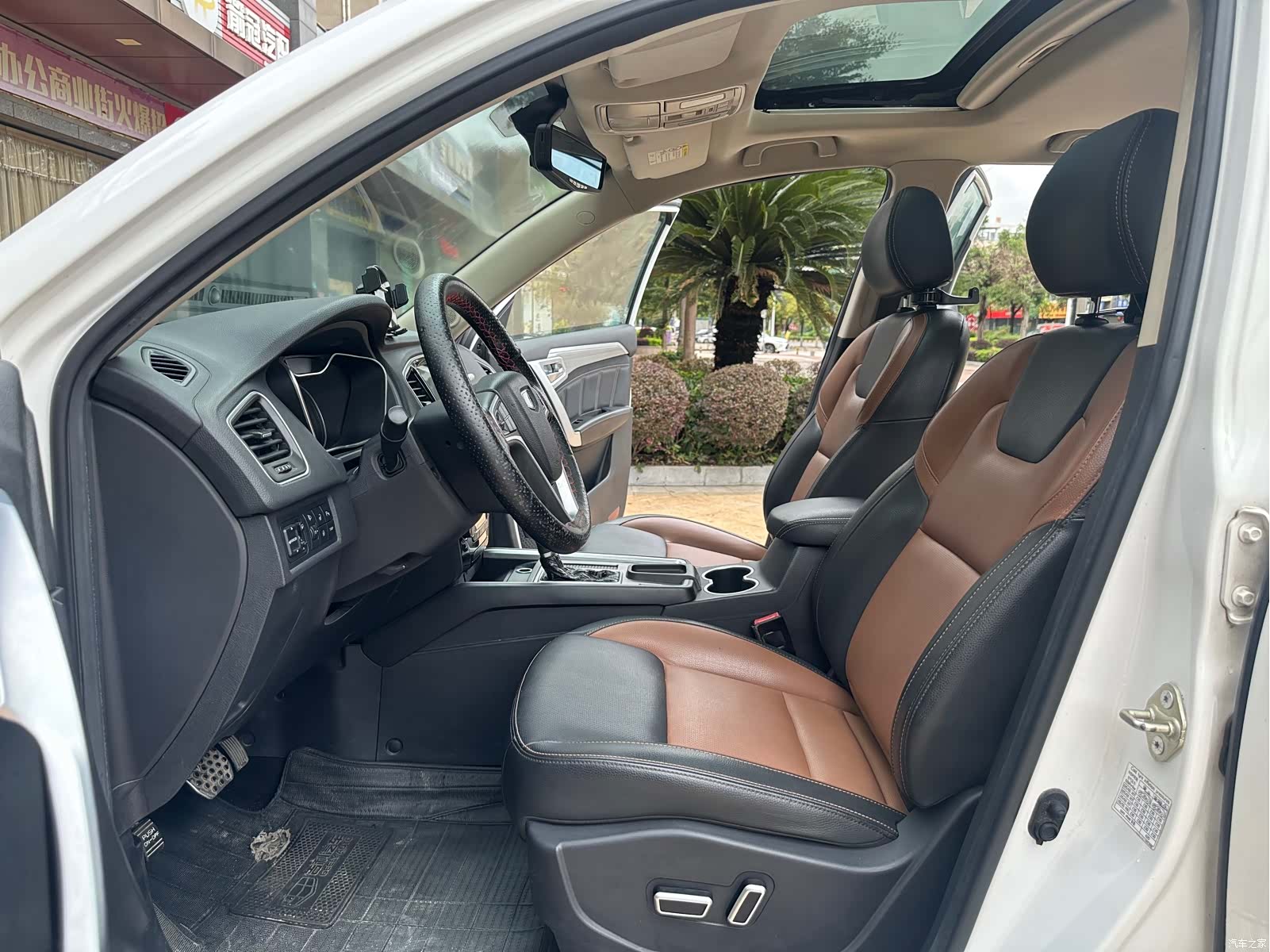 Geely X6, 2018 4
