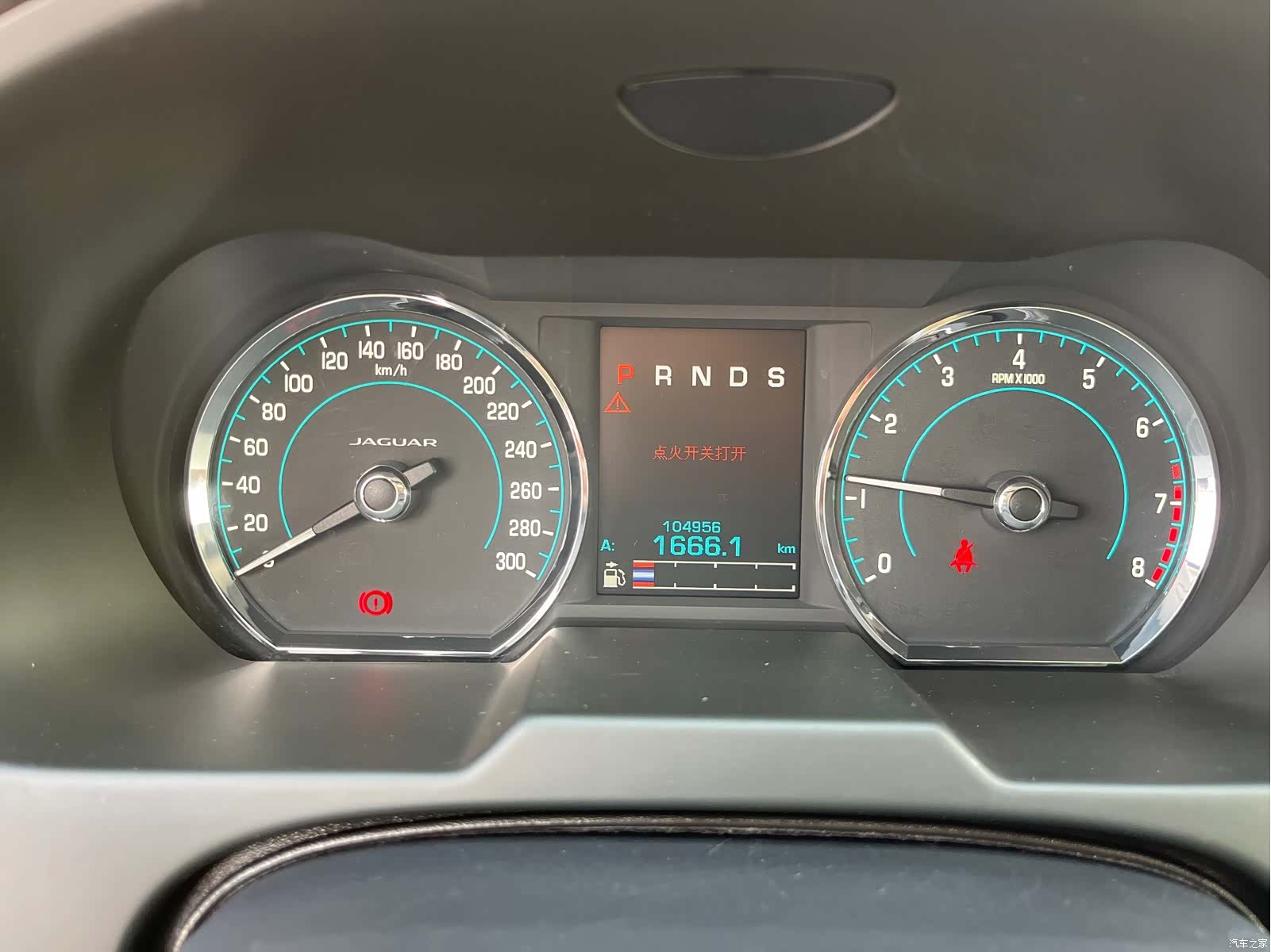 Jaguar XF, 2014 12