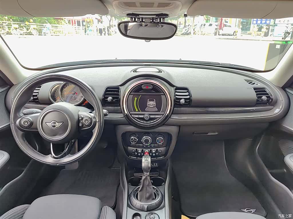 Mini Clubman, 2016 10