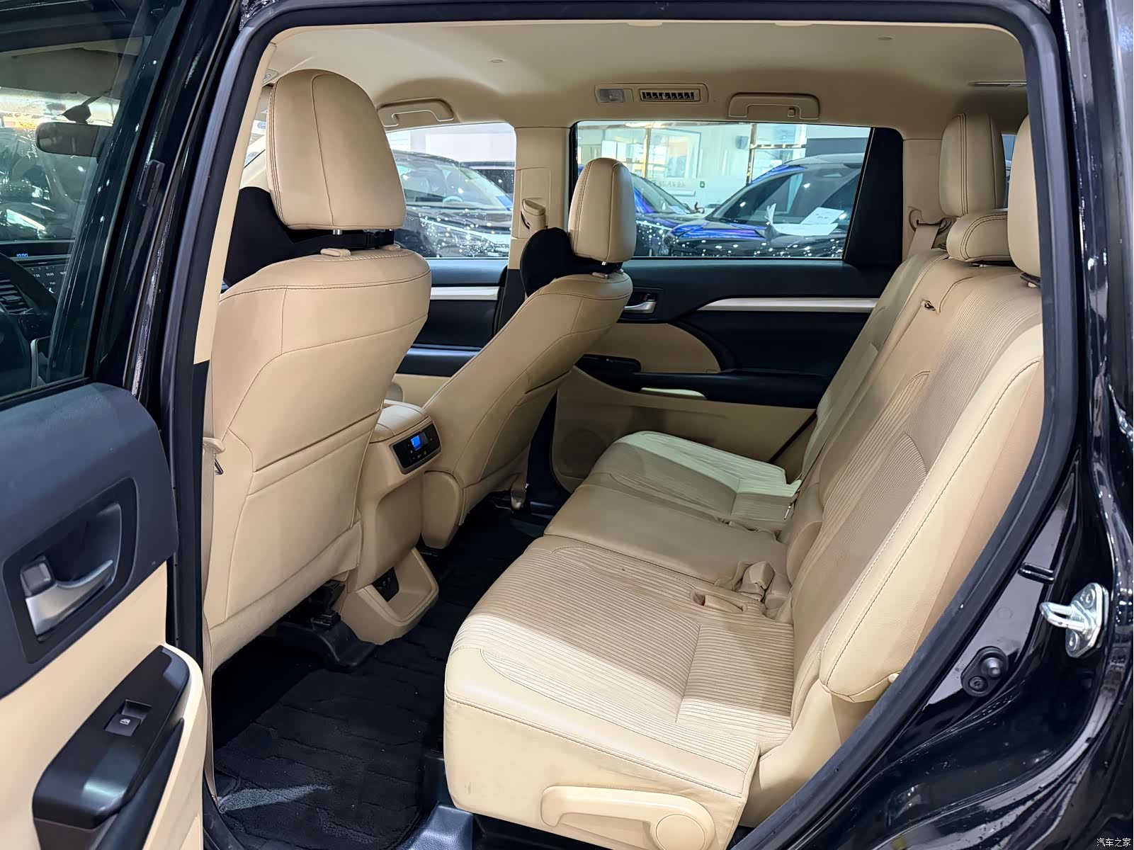 Toyota Highlander, 2018 все фото